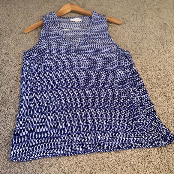 Kenar Blue Print Tank Top V-neck Sleeveless Blouse Size Medium - Picture 4 of 5
